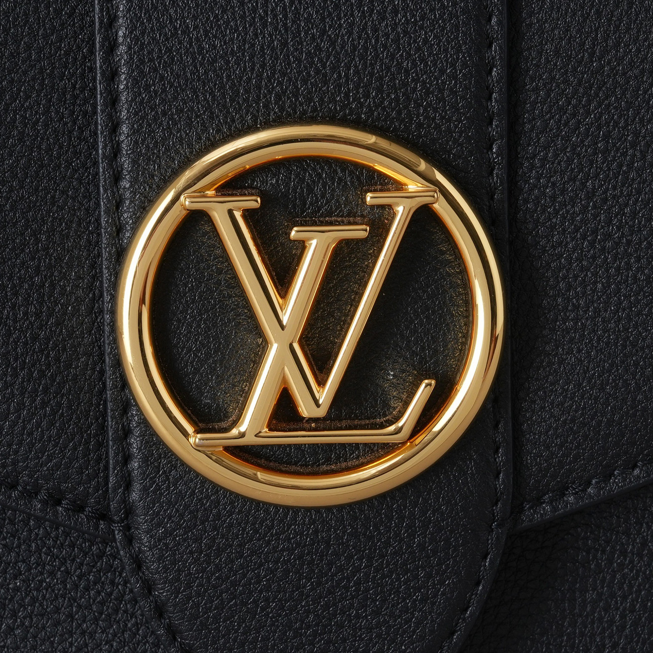 LOUIS VUITTON(USED)루이비통 M58967 퐁뇌프 소프트 MM